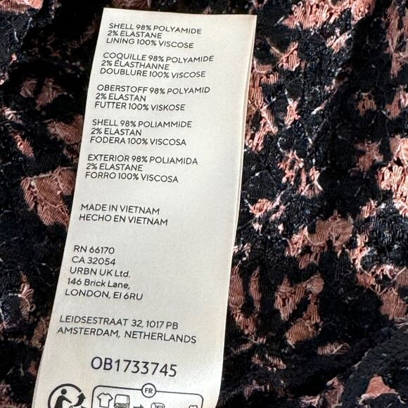 Free People Oh Baby! NWOT Black/Bronze Textured Crop Top Sz XS - Picture 8 of 8